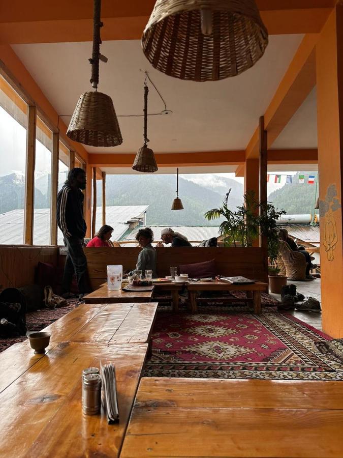 Rasta Cafe And Lodge Manāli Kültér fotó