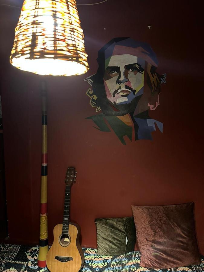 Rasta Cafe And Lodge Manāli Kültér fotó